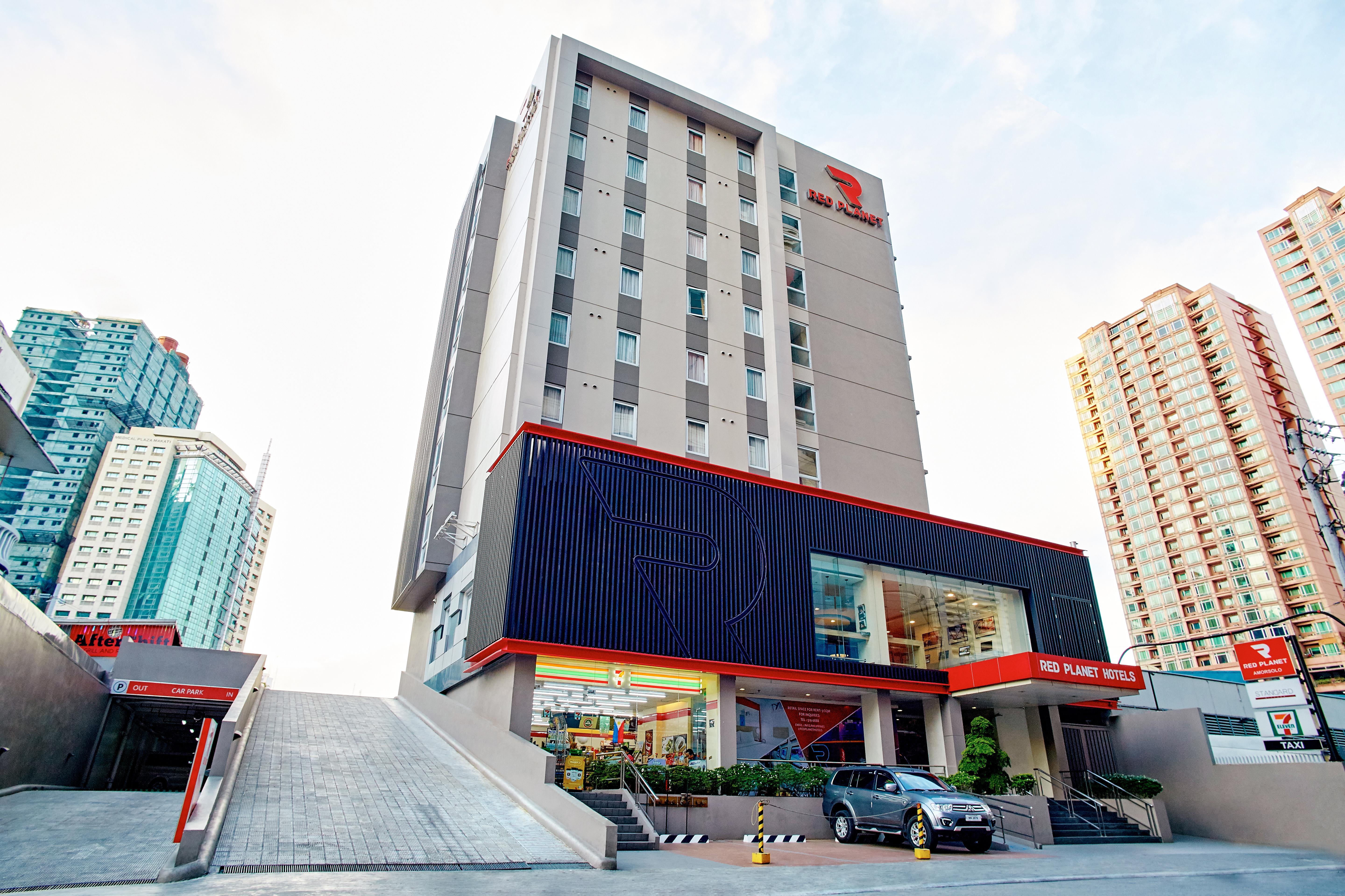 Red Planet Makati Amorsolo Makati City Exterior foto